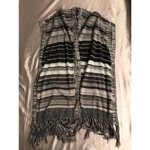 Sleeveless Poncho